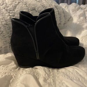 Black ankle wedge boots